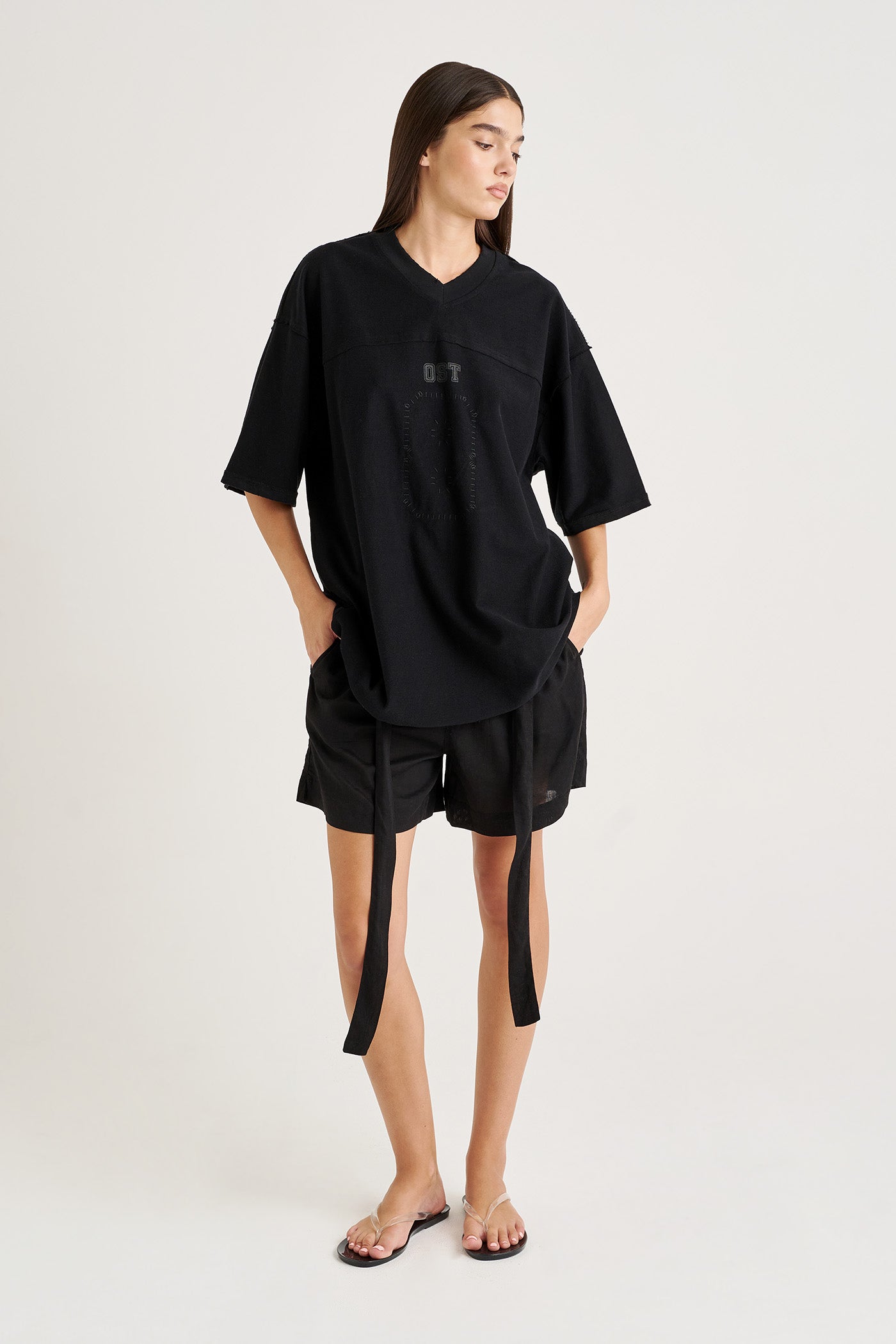 OH SO ESSENTIAL TROPPY TIE SHORTS