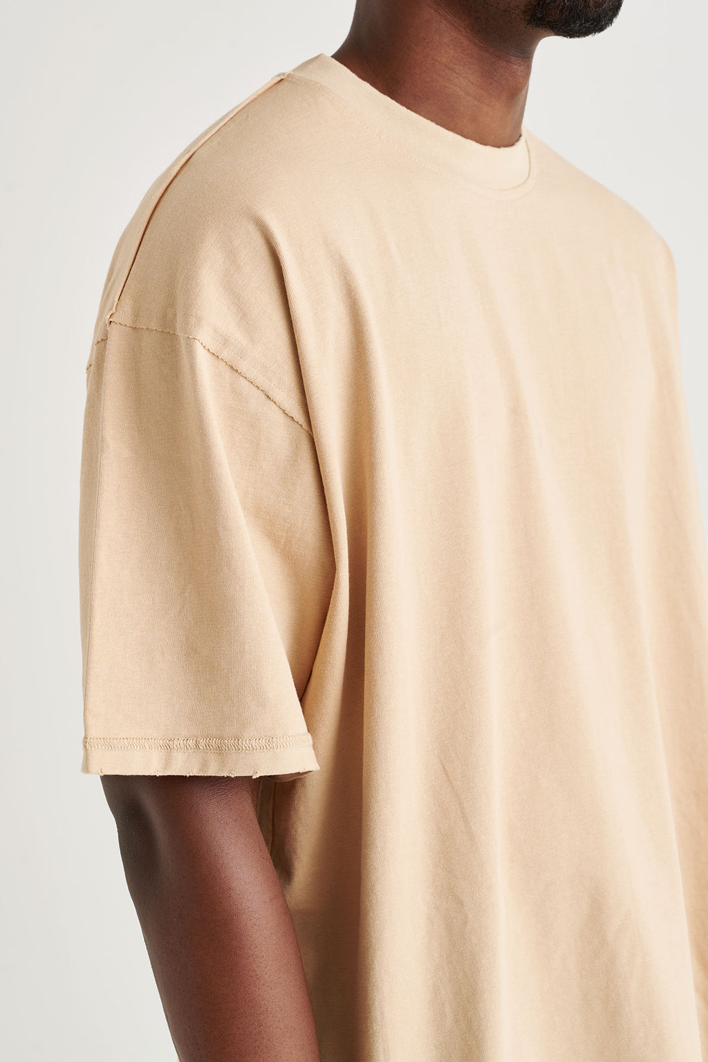 OH SO ESSENTIAL OVERSIZED T-SHIRT