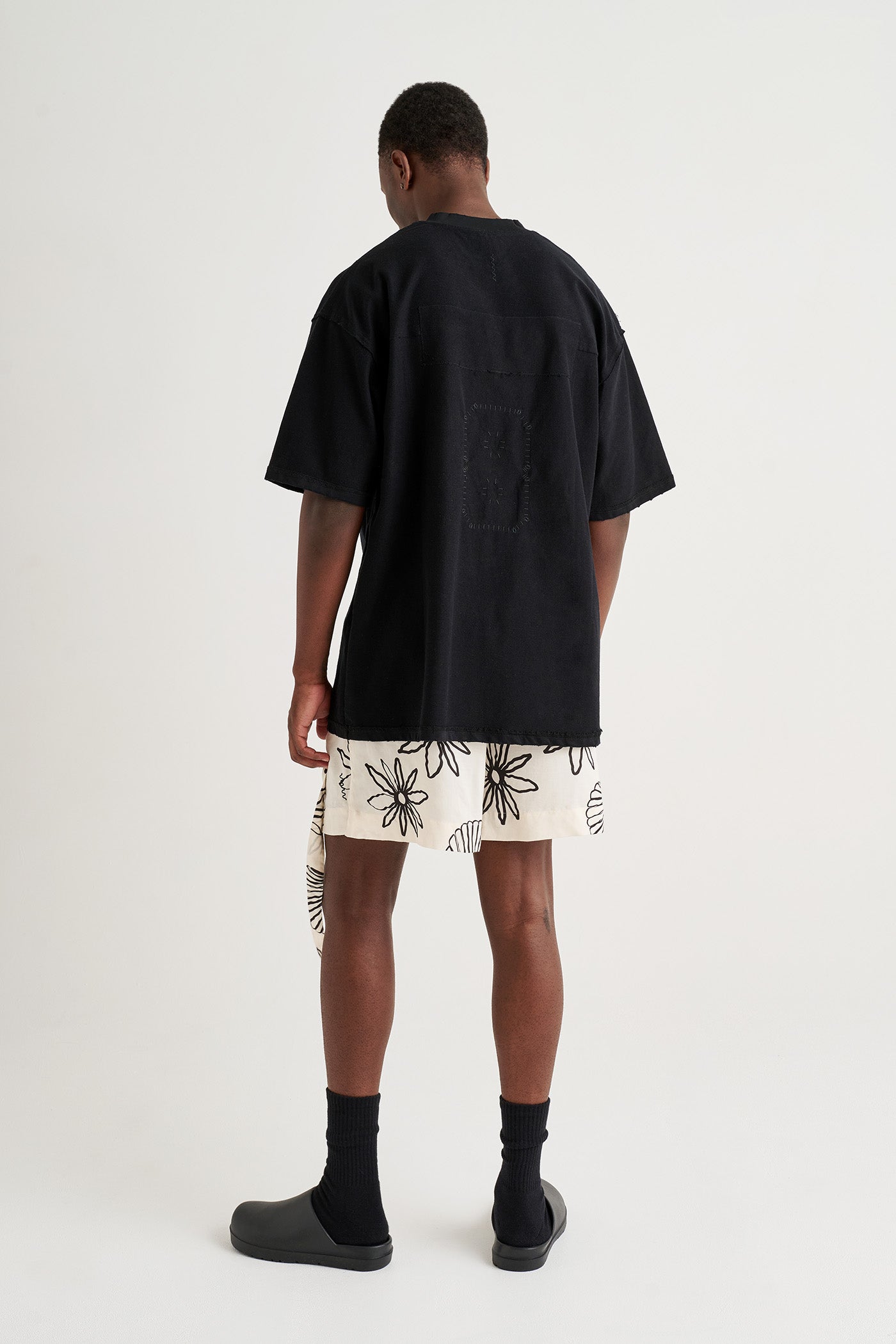 SEA BLOOM SHORTS