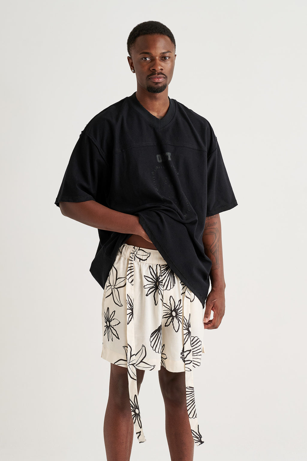 SEA BLOOM SHORTS