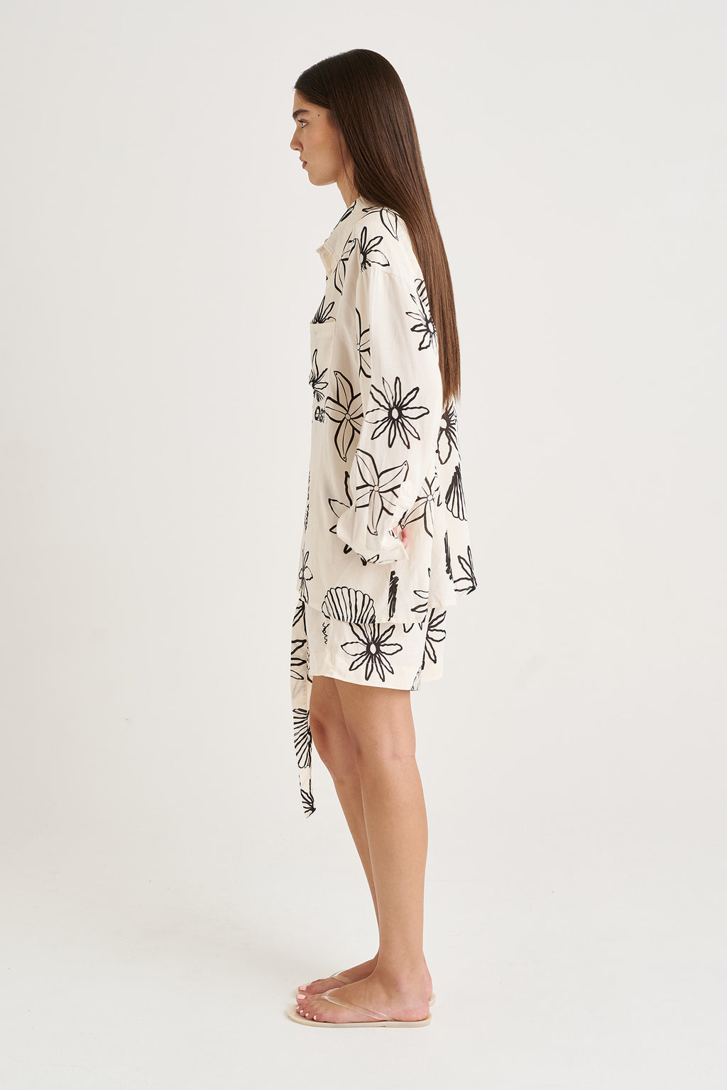 SEA BLOOM SHORTS