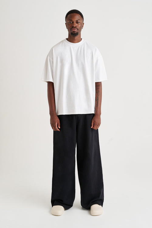 OH SO ESSENTIAL OVERSIZED T-SHIRT