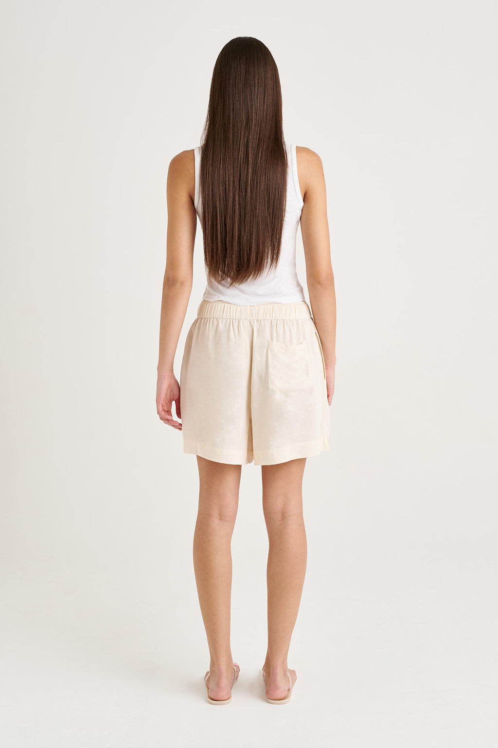OH SO ESSENTIAL TROPPY TIE SHORTS